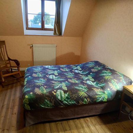 Ferienwohnung Le Gite Du Tresor Montreuil-Bellay Exterior foto