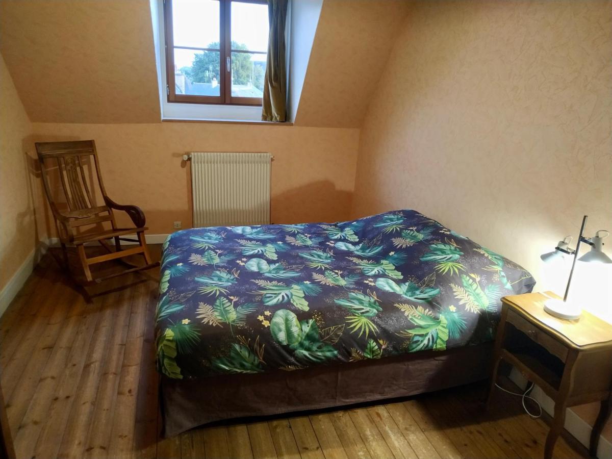 Ferienwohnung Le Gite Du Tresor Montreuil-Bellay Exterior foto
